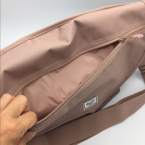 Herschel Supply Co. Bag Grade Mid Ash Rose Canvas Bag - Picture 3 of 15
